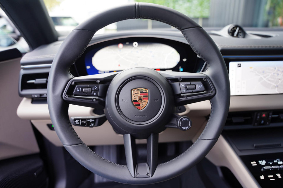 Porsche Macan 4 Voll. Beige 22 Inch Luchtvering Bijrijderdisplay