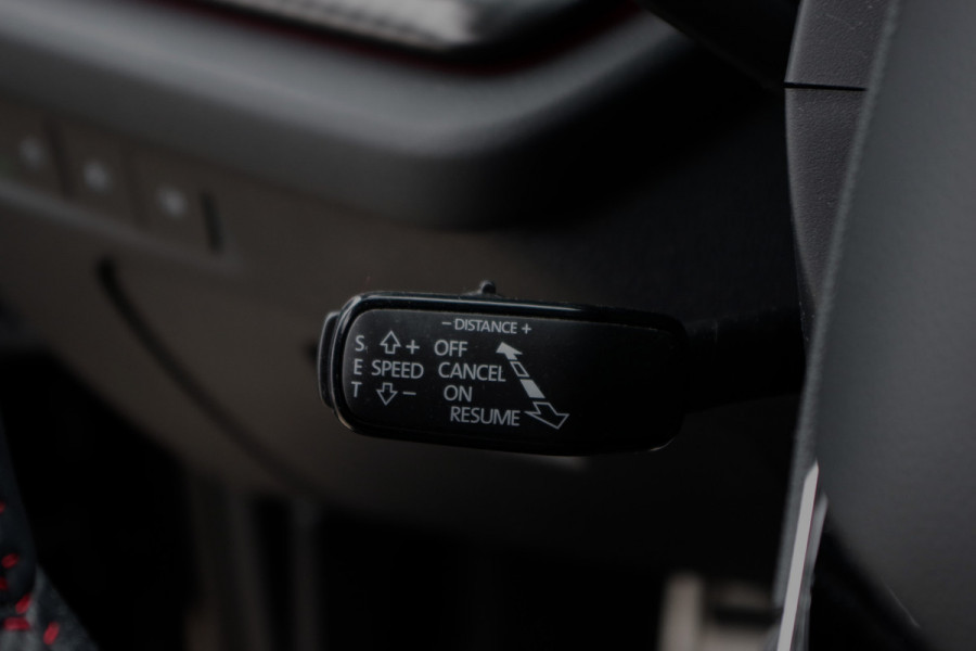 Škoda Octavia Combi 1.4 TSI RS iV 245 PK PHEV BNS, Adap. Cruise Control, Navigatie, Keyless
