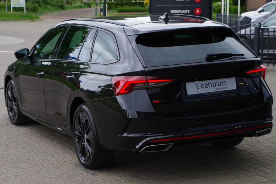 Škoda Octavia Combi 1.4 TSI RS iV 245 PK PHEV BNS, Adap. Cruise Control, Navigatie, Keyless