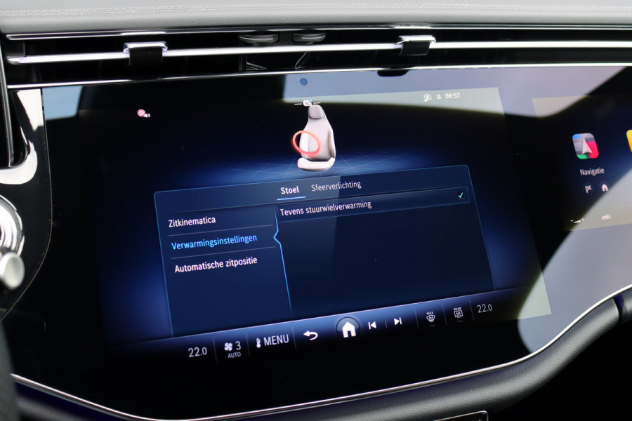 Mercedes-Benz E-Klasse Estate 300 e AMG Line Aut9 | Hyperscreen | Distronic | Burmester | Memory | Verwarmd Stuurwiel | Digital Light | Keyless Go | Zonweringspakket | Augmented Reality |