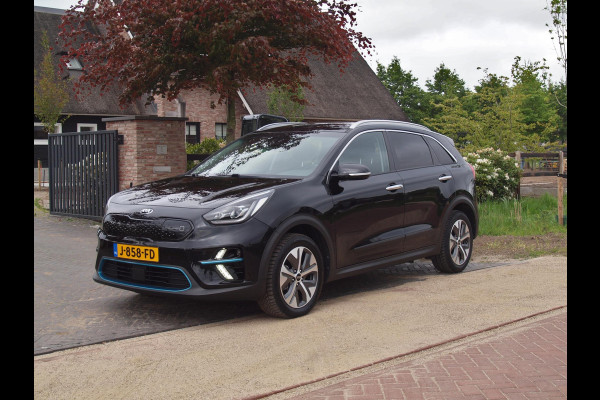 Kia e-Niro ExecutiveLine 64 kWh | Facelift Model | Camera | Apple Carplay | JBL | Cruise Control | Dealeronderhouden |
