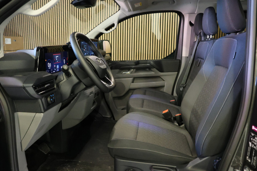 Ford Transit Custom 300 2.0 TDCI 170PK L2H1 DC LIMITED | L+R Schuifdeur | Dubbel Cabine | ACC | Blind Spot | Navigatie | Camera | CarPlay | Lane Ass Raptor Edition | Trekhaak | 6-Zitter | Verlengde fabrieksgarantie tot 09-2029