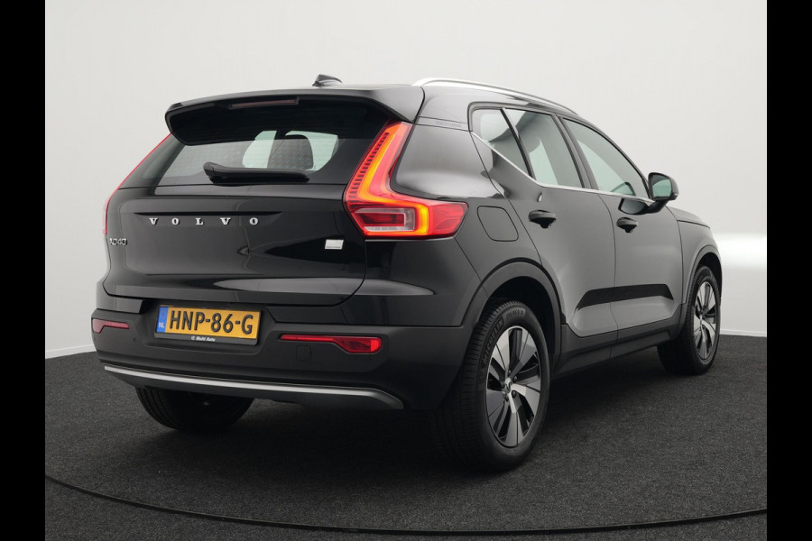 Volvo XC40 1.5 T4 Recharge Inscription Plug In Hybrid Dealer O.H. PHEV | Sportstoelen Verwarmd | Navigatie | Camera | Apple Carplay | Virtual | Stuurwiel Verwarmd | Cruise Control | Climate Control | DAB |