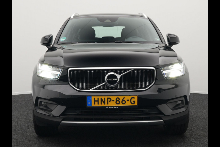 Volvo XC40 1.5 T4 Recharge Inscription Plug In Hybrid Dealer O.H. PHEV | Sportstoelen Verwarmd | Navigatie | Camera | Apple Carplay | Virtual | Stuurwiel Verwarmd | Cruise Control | Climate Control | DAB |