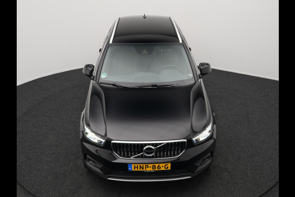 Volvo XC40 1.5 T4 Recharge Inscription Plug In Hybrid Dealer O.H. PHEV | Sportstoelen Verwarmd | Navigatie | Camera | Apple Carplay | Virtual | Stuurwiel Verwarmd | Cruise Control | Climate Control | DAB |