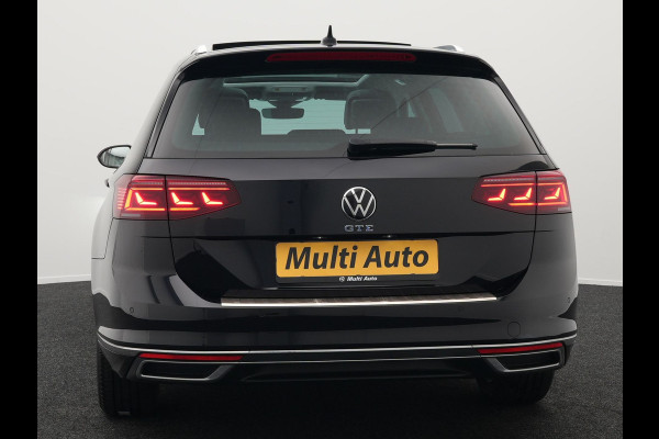 Volkswagen Passat Variant 1.4 TSI GTE Plug In Hybrid Dealer O.H. PHEV | Panodak | Alcantara Sportstoelen Massage | Trekhaak af Fabriek | Adaptive Cruise | Virtual | Navigatie | 360 Camera | Apple Carplay | Sfeerverlichting | DAB | Stoel & Stuurverwarming |