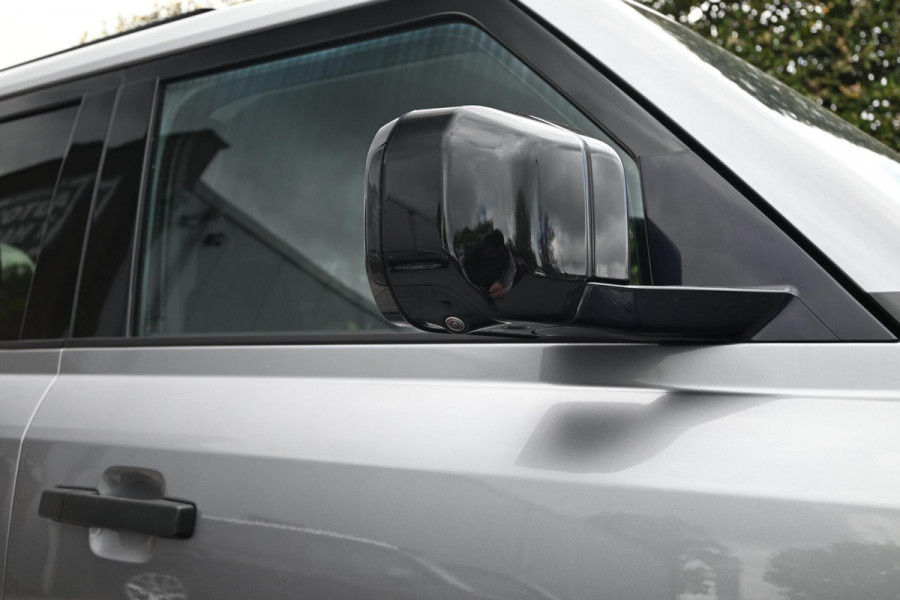 Land Rover Defender 110 2.0 D240 110 240 PK INCL BTW Luchtvering 360 Camera Meridian LED 18''