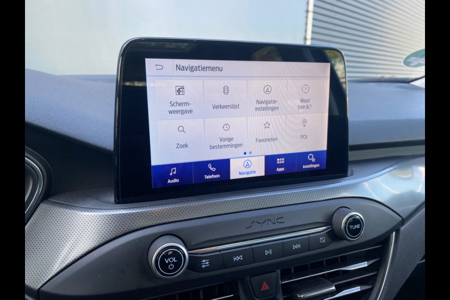 Ford FOCUS Wagon BWJ 2019 | 1.5TDCI 120PK Titanium Bus | TREKHAAK | PANO DAK | CLIMA | NAVI |CARPLAY | FULL LED |