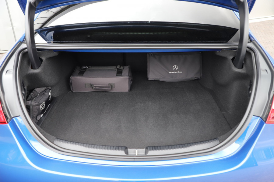 Mercedes-Benz C-Klasse 400e AMG 4-Matic | 381PK | Pano | Keyles-go | Head-up | Sfeerverlichting | Burmester | Memory | Stuurwielverwarming | Distronic