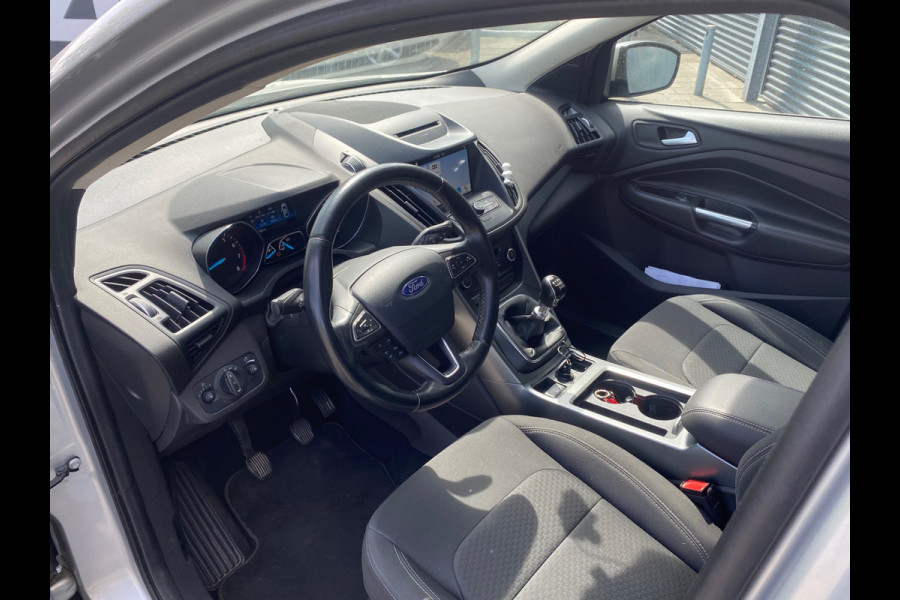 Ford Kuga BWJ 2017 | 1.5T 120PK Trend Ultimate | TREKHAAK | CLIMA | CRUISE | NAVI | LICHTMETAAL | PDC | CARPLAY