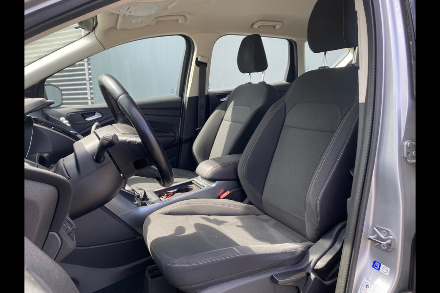 Ford Kuga BWJ 2017 | 1.5T 120PK Trend Ultimate | TREKHAAK | CLIMA | CRUISE | NAVI | LICHTMETAAL | PDC | CARPLAY