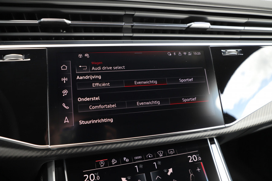 Audi SQ7 4.0 TFSI 507PK Quattro | 507PK | Achterasbesturing | Luchtvering | 7Pers | Massage | Head-up | Keyles-go | Carbon | Sfeerverlich