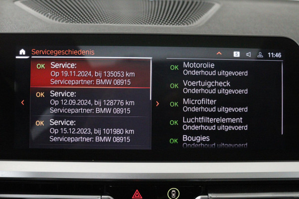 BMW 3 Serie Touring 320i High Executive (PANORAMADAK, TREKHAAK WEGKLAPBAAR, CAMERA, NAVIGATIE, NL-AUTO, DEALER ONDERHOUDEN)