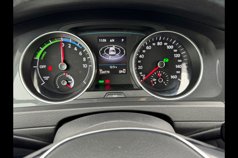 Volkswagen e-Golf * E-DITION * Warmtepomp * Clima *