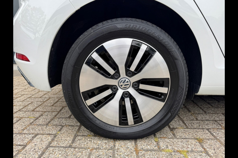 Volkswagen e-Golf * E-DITION * Warmtepomp * Clima *