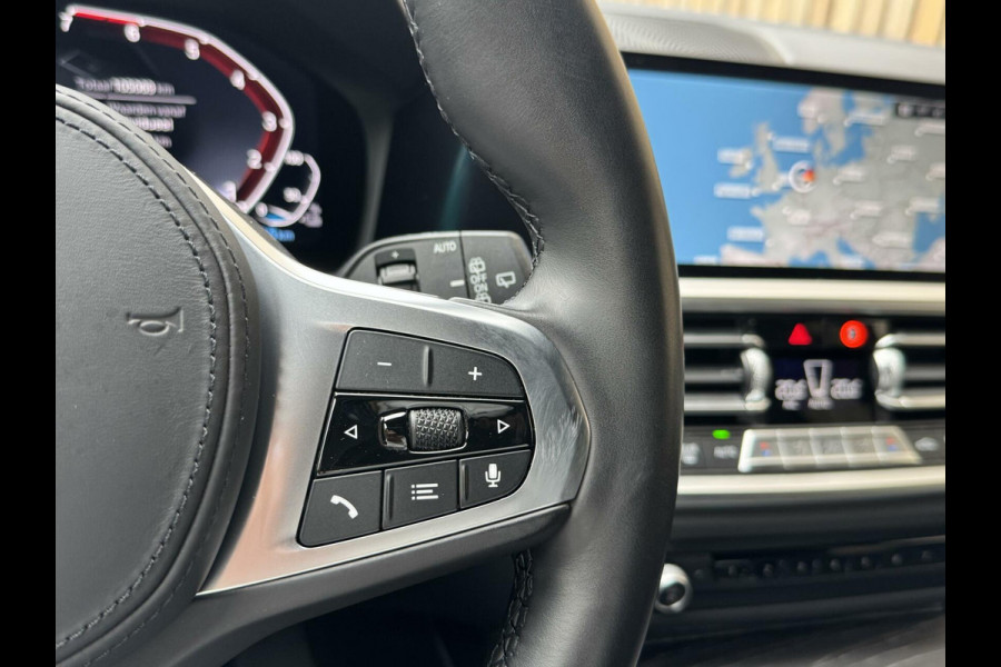 BMW 3 Serie Touring 330e Automaat | Leer | Adaptieve cruise control | DAB radio | Getint glas | LED verlichting | Stoelverwarming | Audio in