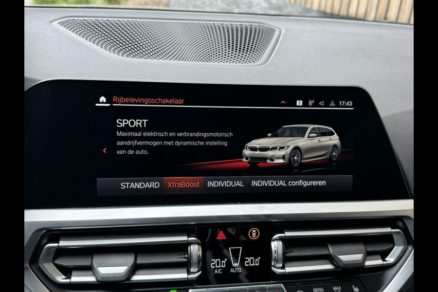 BMW 3 Serie Touring 330e Automaat | Leer | Adaptieve cruise control | DAB radio | Getint glas | LED verlichting | Stoelverwarming | Audio in