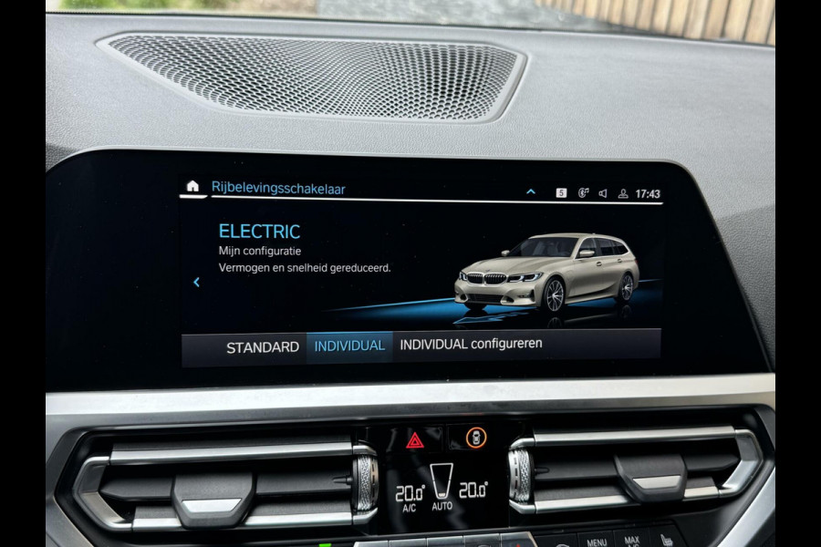 BMW 3 Serie Touring 330e Automaat | Leer | Adaptieve cruise control | DAB radio | Getint glas | LED verlichting | Stoelverwarming | Audio in