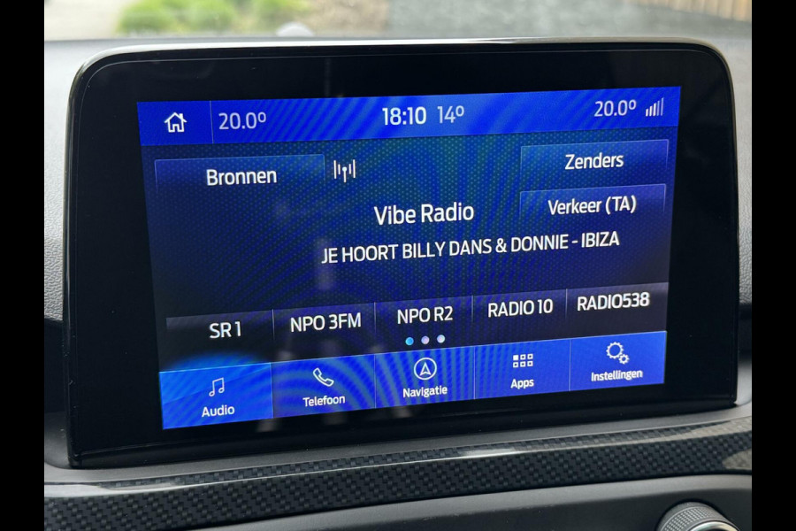 Ford FOCUS Wagon 1.0 EcoBoost Hybrid ST Line | Navigatiesysteem | Stoelverwarming | Stuurverwarming | LED verlichting | Apple CarPlay | Achteruit