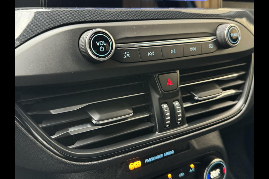 Ford FOCUS Wagon 1.0 EcoBoost Hybrid ST Line | Navigatiesysteem | Stoelverwarming | Stuurverwarming | LED verlichting | Apple CarPlay | Achteruit