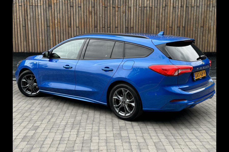 Ford FOCUS Wagon 1.0 EcoBoost Hybrid ST Line | Navigatiesysteem | Stoelverwarming | Stuurverwarming | LED verlichting | Apple CarPlay | Achteruit