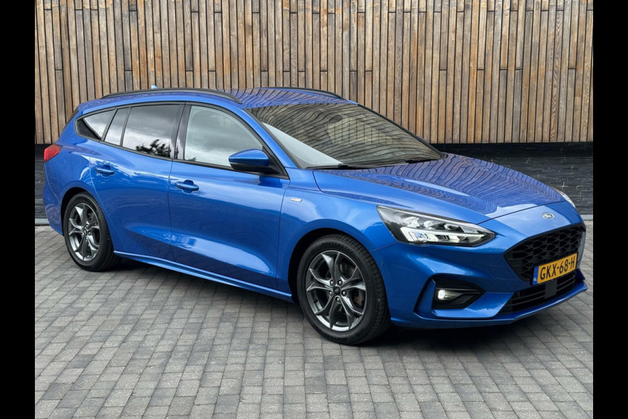 Ford FOCUS Wagon 1.0 EcoBoost Hybrid ST Line | Navigatiesysteem | Stoelverwarming | Stuurverwarming | LED verlichting | Apple CarPlay | Achteruit