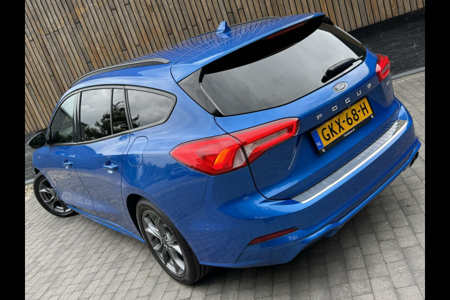 Ford FOCUS Wagon 1.0 EcoBoost Hybrid ST Line | Navigatiesysteem | Stoelverwarming | Stuurverwarming | LED verlichting | Apple CarPlay | Achteruit