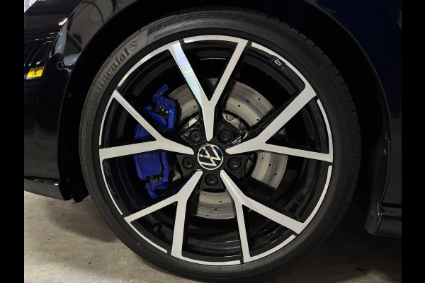 Volkswagen Golf 2.0 TSI R 4Motion Performance AKRA, PANO, LEER