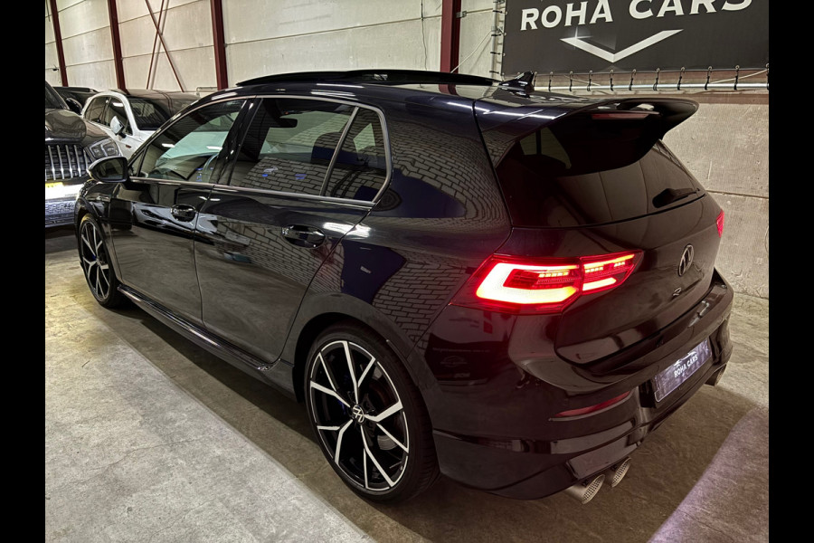 Volkswagen Golf 2.0 TSI R 4Motion Performance AKRA, PANO, LEER