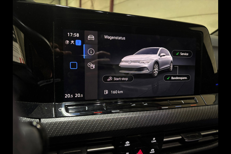Volkswagen Golf 2.0 TSI R 4Motion Performance AKRA, PANO, LEER