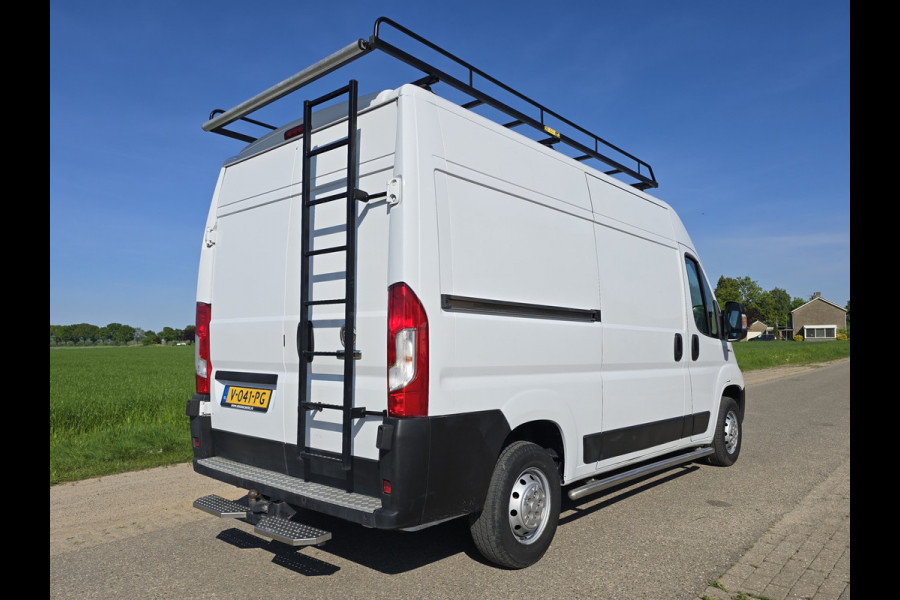 Fiat Ducato 30 2.3 MultiJet L2 H2 - 130 Pk - Euro 6 - Navi - Airco - Cruise Control
