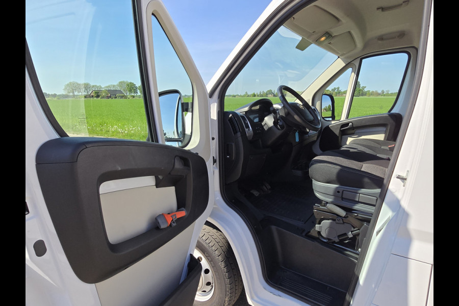 Fiat Ducato 30 2.3 MultiJet L2 H2 - 130 Pk - Euro 6 - Navi - Airco - Cruise Control