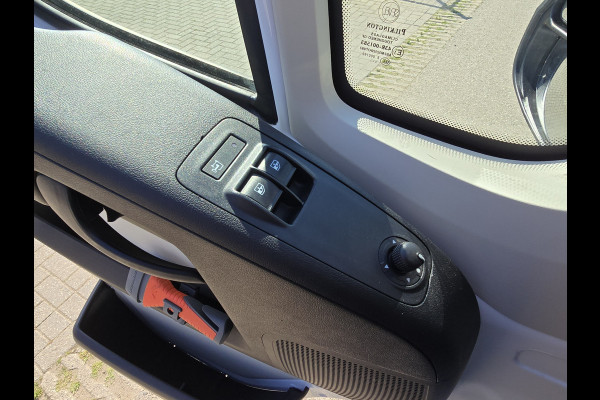 Fiat Ducato 30 2.3 MultiJet L2 H2 - 130 Pk - Euro 6 - Navi - Airco - Cruise Control
