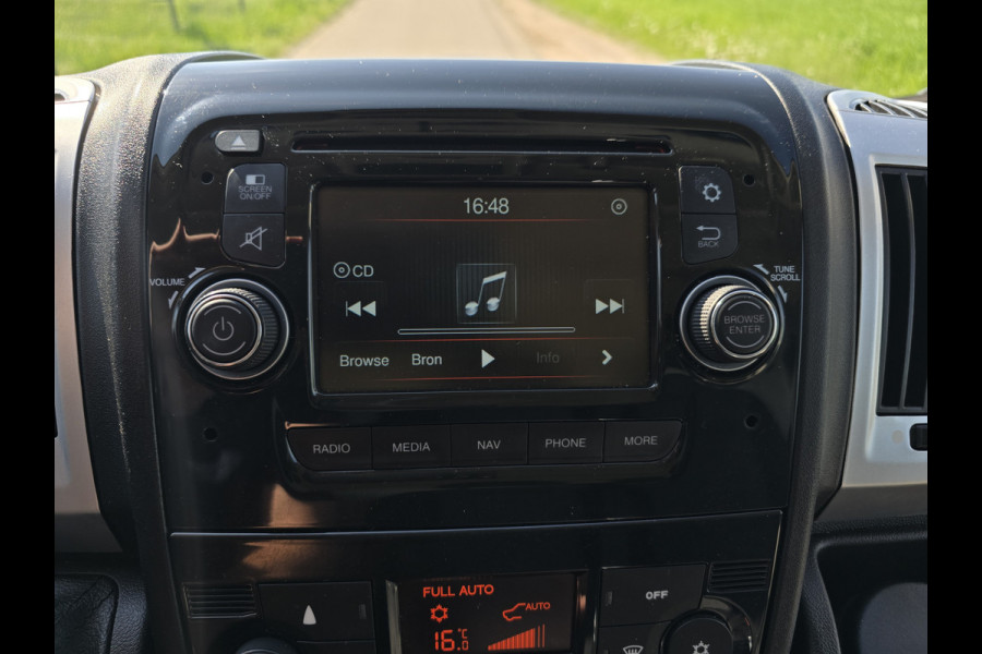 Fiat Ducato 30 2.3 MultiJet L2 H2 - 130 Pk - Euro 6 - Navi - Airco - Cruise Control