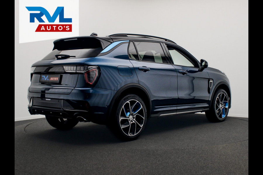 Lynk & Co 01 1.5 261PK Plug-in Hybrid *Zwarte hemel* 360* camera Pano/dak Apple/Carplay Adaptive/Cruise