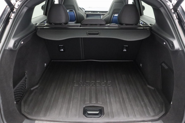 Lynk & Co 01 1.5 261PK Plug-in Hybrid *Zwarte hemel* 360* camera Pano/dak Apple/Carplay Adaptive/Cruise