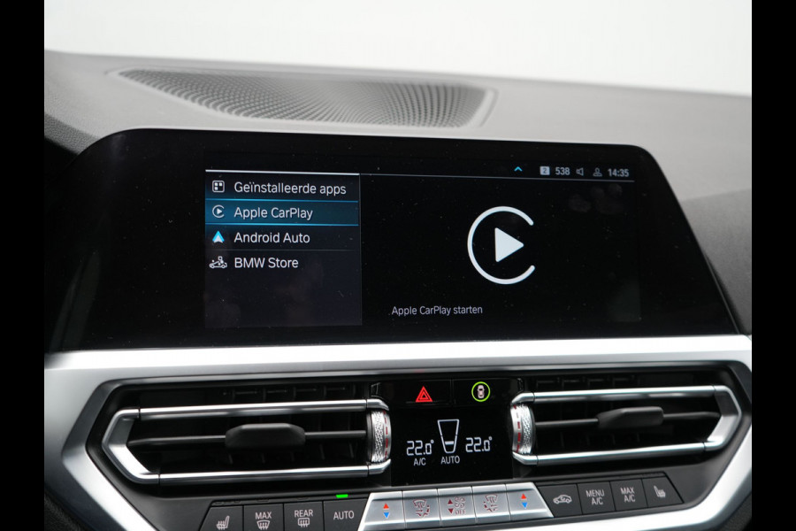 BMW 3 Serie Touring 320e M Sport Plug In Hybrid Dealer O.H PHEV | Adaptive Cruise | Alcantara Sportstoelen Verwarmd | 19"L.M | Sfeerverlichting | Carplay | DAB | Virtual | Navi Full Map |