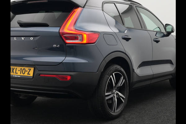 Volvo XC40 B4 R-Design | Panodak | Harman Kardon | Sportstoelen Alcantara Verwarmd | Camera | Carplay | Keyless | Navigatie |