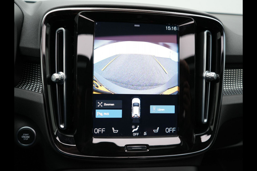 Volvo XC40 B4 R-Design | Panodak | Harman Kardon | Sportstoelen Alcantara Verwarmd | Camera | Carplay | Keyless | Navigatie |
