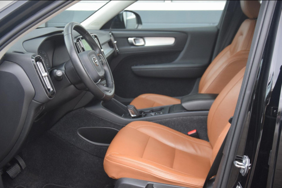 Volvo XC40 1.5 T3 Momentum Pro LEER/19" VELGEN