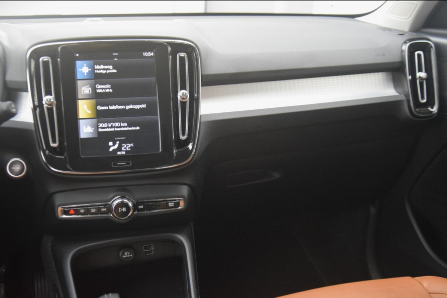Volvo XC40 1.5 T3 Momentum Pro LEER/19" VELGEN