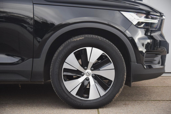 Volvo XC40 1.5 T3 Momentum Pro LEER/19" VELGEN