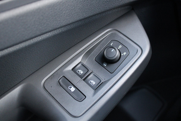 Ford Transit Connect 2.0 EcoBlue L2 Trend 100pk - Airco - Cruise - Navigatie - PDC - Rijklaar