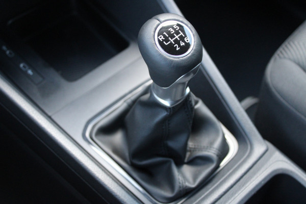Ford Transit Connect 2.0 EcoBlue L2 Trend 100pk - Airco - Cruise - Navigatie - PDC - Rijklaar