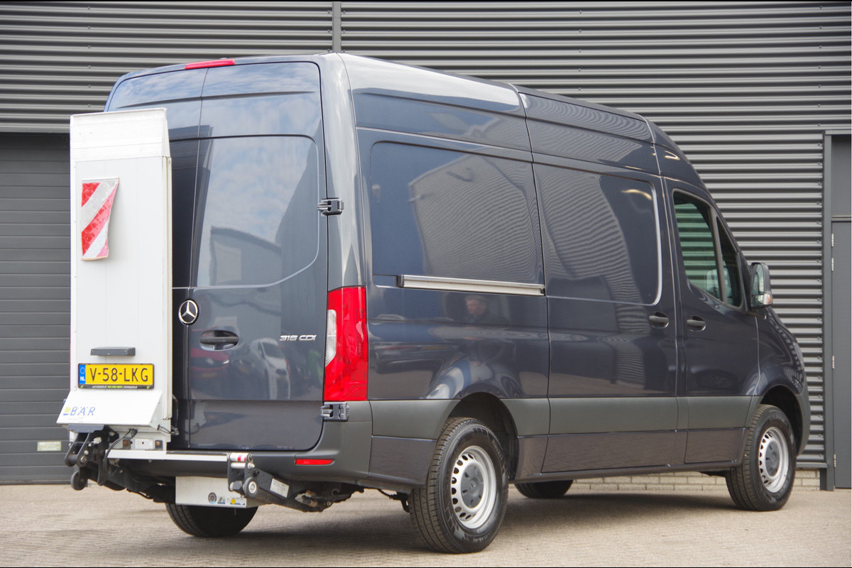Mercedes-Benz Sprinter 316 2.2 CDI L2H2 AUT, 2X SCHUIFDEUR, LAADKLEP! NAVI, CLIMA, DEALER ONDERHOUDEN Mercedes-Benz Sprinter 316 2.2 CDI L2H2 AUT, 2X SCHUIFDEUR, LAADKLEP! NAVI, CLIMA, DEALER ONDERHOUDEN