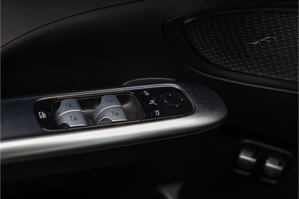 Mercedes-Benz C-Klasse Estate 300 e AMG Line, Distronic, Trekhaak, Camera, Hybrid 2024