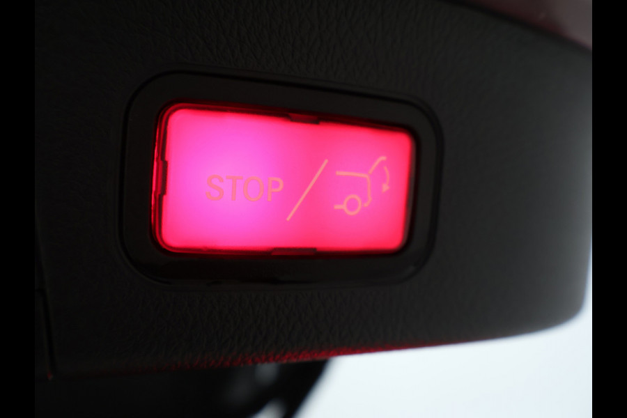 Mercedes-Benz EQA 250 AMG Line 67 kWh | AMG Line | Stoelverwarming | LED koplampen | Dodehoekassistent | Sfeerverlichting | Inclusief 48 maanden Mercedes-Benz Certified garantie voor Europa.