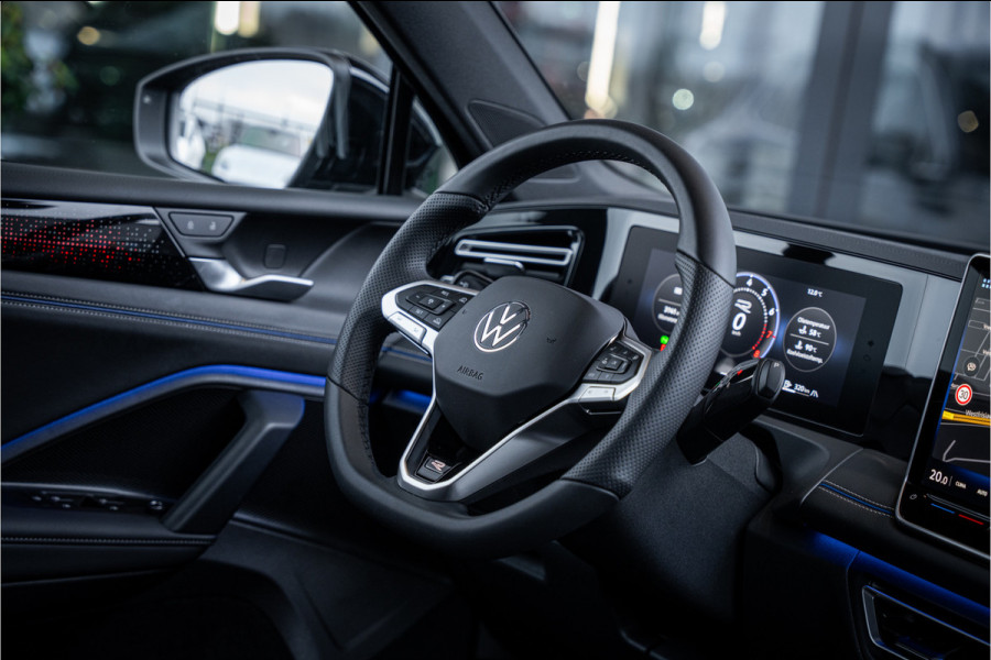 Volkswagen Tiguan 1.5 eTSI R-Line Edition - R Line 150PK | ACC | Massage | Stuurwiel verwarmd
