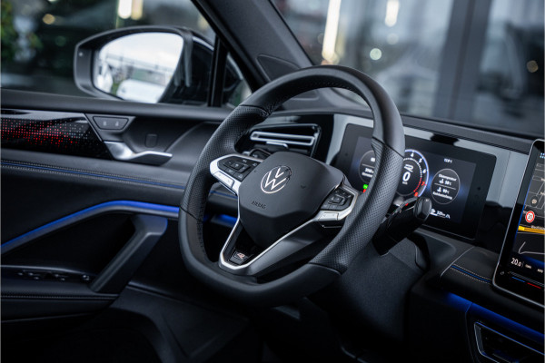 Volkswagen Tiguan 1.5 eTSI R-Line Edition - R Line 150PK | ACC | Massage | Stuurwiel verwarmd