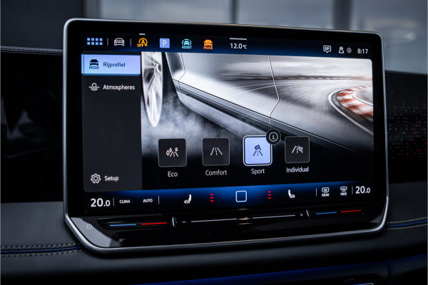 Volkswagen Tiguan 1.5 eTSI R-Line Edition - R Line 150PK | ACC | Massage | Stuurwiel verwarmd